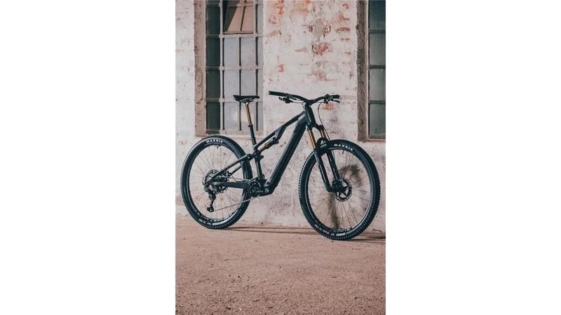Cube AMS Hybrid One44 C:68X SLT 400 Wh E-Bike Fully 29" carbon´n´golddust
