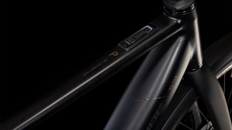 Cube Editor Hybrid Pro FE 400 Wh E-Bike Diamant 28" black´n´spectral