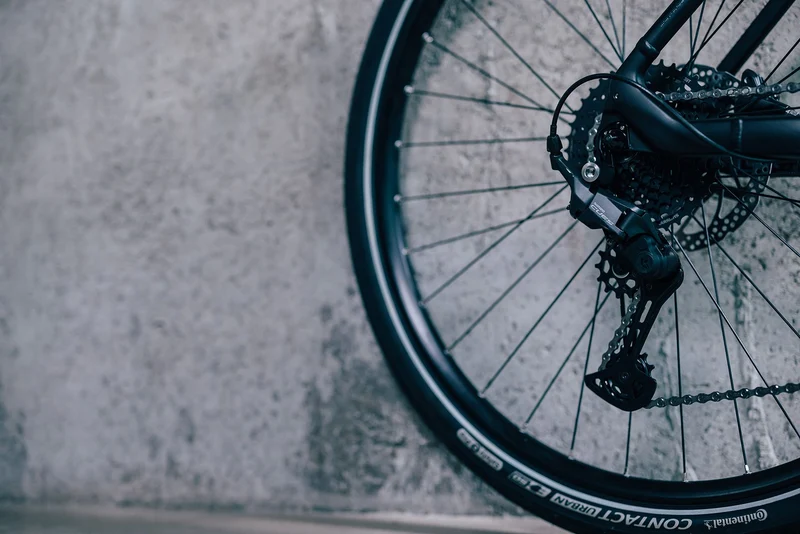 Cube Editor Hybrid Pro 400 Wh E-Bike Diamant 28" black´n´spectral