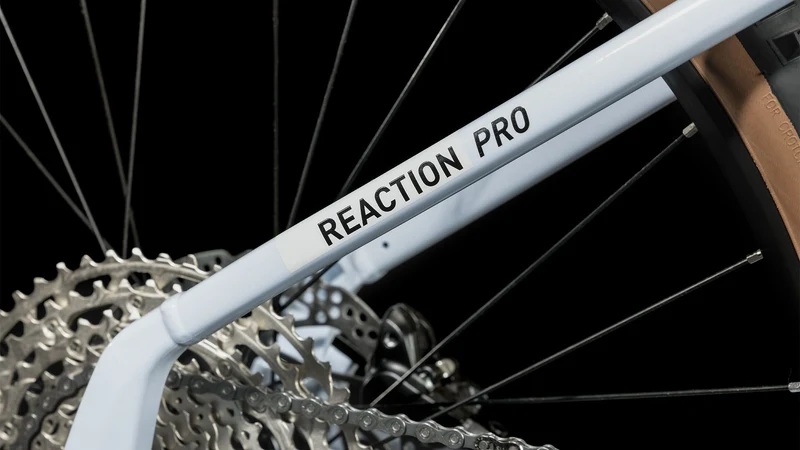 Cube Reaction Hybrid Pro 625 Wh E-Bike Hardtail Easy Entry 27,5" flashwhite´n´black