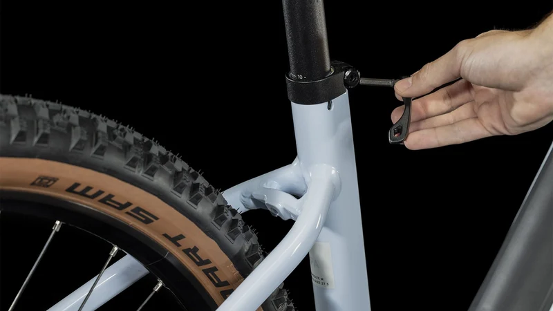 Cube Reaction Hybrid Pro 625 Wh E-Bike Hardtail Easy Entry 27,5" flashwhite´n´black