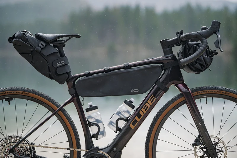 Cube Nuroad Hybrid C:62 SLT 400 Wh E-Gravel Rad Diamant 28" solareclipse´n´bronze
