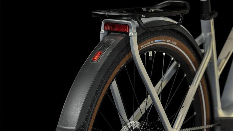 Cube Touring Hybrid Pro 625 Wh E-Bike Trapeze 28" pearlysilver´n´black