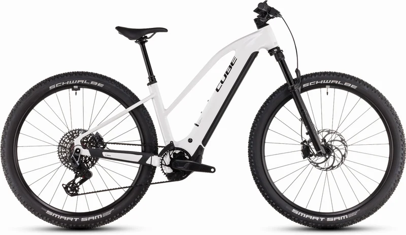 Cube Reaction Hybrid SLT 800 Wh E-Bike Hardtail Trapeze metallicwhite´n´black