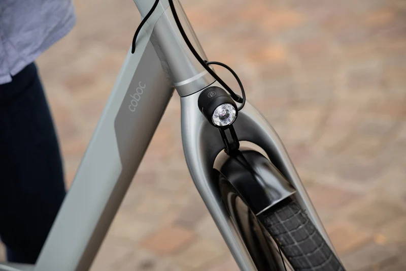 Coboc Kallio RGD 360 Wh E-Bike Wave 28" cloud white - neo silver, gloss