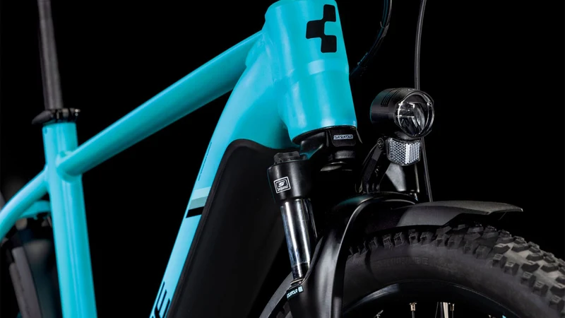 Cube Nuride Hybrid Performance 625 Wh Allroad E-Bike Diamant 28" swimmingpool´n´black