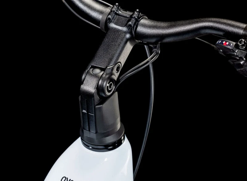 Cube Kathmandu Hybrid One 800 Wh E-Bike Easy Entry 28" polarwhite´n´black