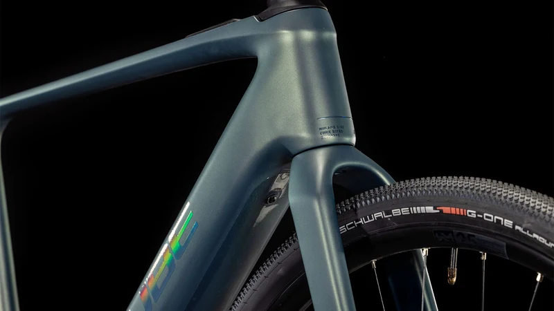 Cube Nulane Hybrid C:62 Race 400X Wh E-Bike Diamant 28" sagebrushgreen´n´prism