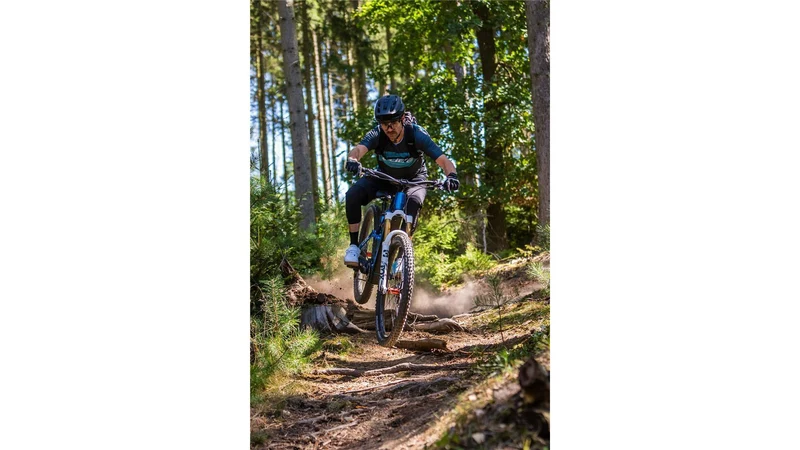 Cube Stereo Hybrid One44 HPC AT 800 Wh E-Bike Fully actionteam