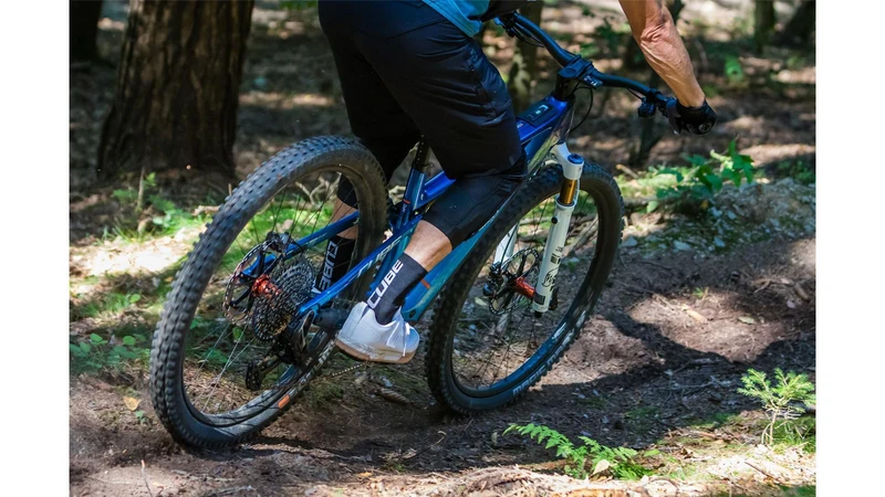 Cube Stereo Hybrid One44 HPC AT 800 Wh E-Bike Fully actionteam