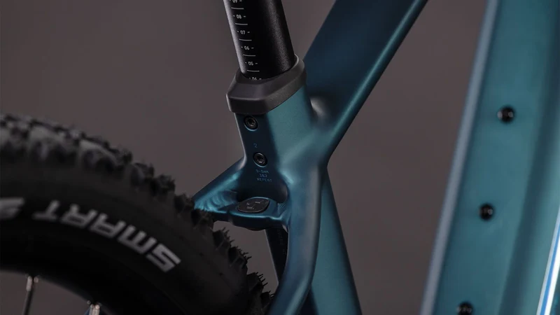 Cube Reaction Hybrid One 800 Wh E-Bike Hardtail Diamant royalgreen´n´prism