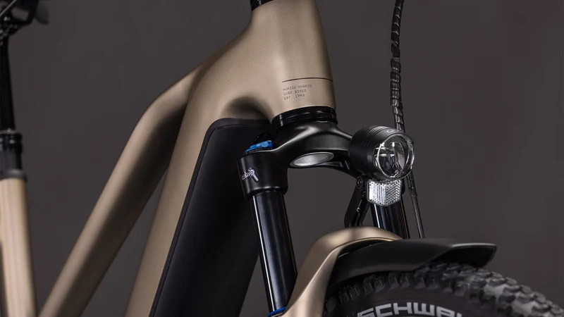 Cube Nuride Hybrid Pro 800 Wh E-Bike Trapeze 28" flashstone´n´chrome