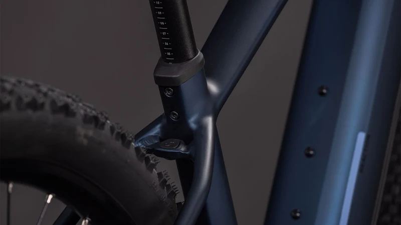 Cube Reaction Hybrid Performance 600 Wh E-Bike Hardtail Diamant indigoblue´n´reflex