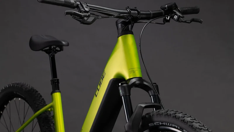 Cube Reaction Hybrid Race 800 Wh E-Bike Hardtail Easy Entry 27,5" lizard´n´black