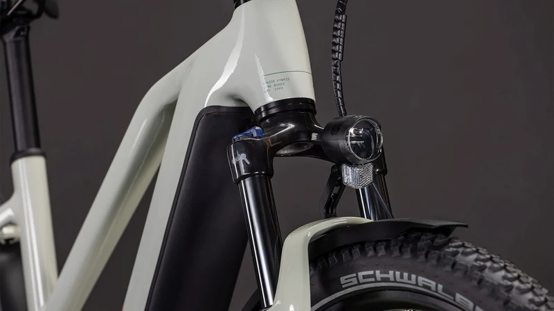 Cube Nuride Hybrid Performance 600 Wh E-Bike Trapeze 28" desertstone´n´grey
