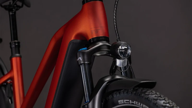 Cube Nuride Hybrid Pro 800 Wh E-Bike Trapeze 28" chilli´n´black