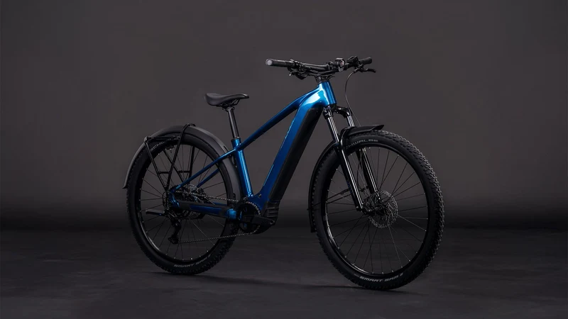 Cube Reaction Hybrid Performance FE 600 Wh E-Bike Hardtail Diamant electricblue´n´dazzle