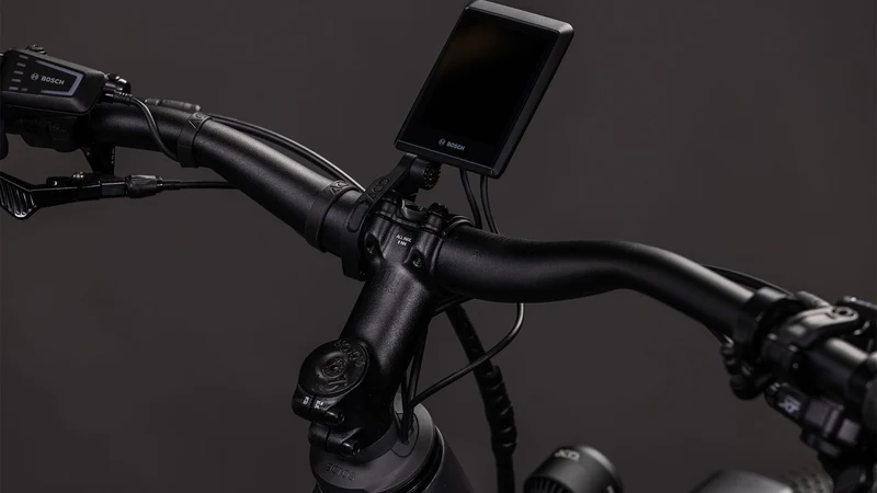 Cube Nuride Hybrid SLX 800 Wh E-Bike Trapeze 28" black´n´gold