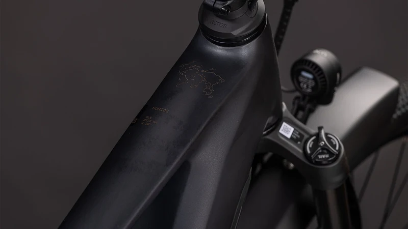Cube Nuride Hybrid SLX 800 Wh E-Bike Diamant 28" black´n´gold