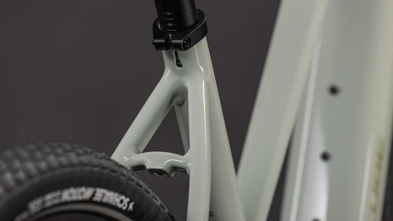 Cube Editor Hybrid SLX 400 Wh X E-Bike Trapeze 28" reedbeige´n´chrome