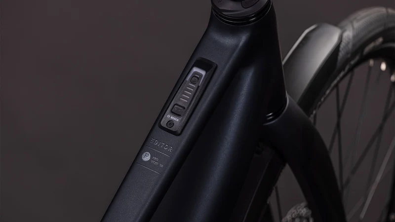 Cube Editor Hybrid Pro FE 400 Wh X E-Bike Trapeze 28" coal´n´prism