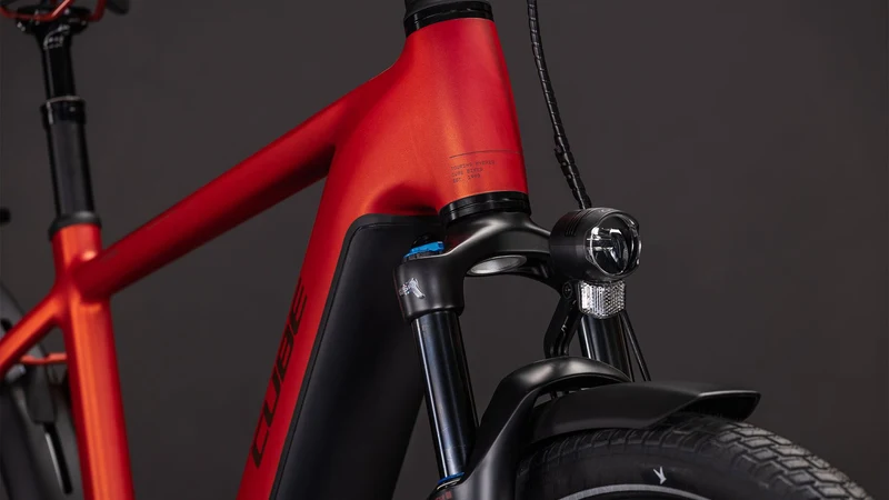 Cube Touring Hybrid Comfort SLX 800 Wh E-Bike Diamant 28" chilli´n´chrome
