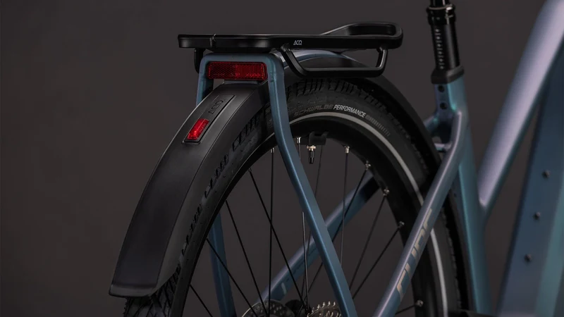 Cube Kathmandu Hybrid EXC ABS 800 Wh E-Bike Trapeze 28" smaragdgrey´n´prism
