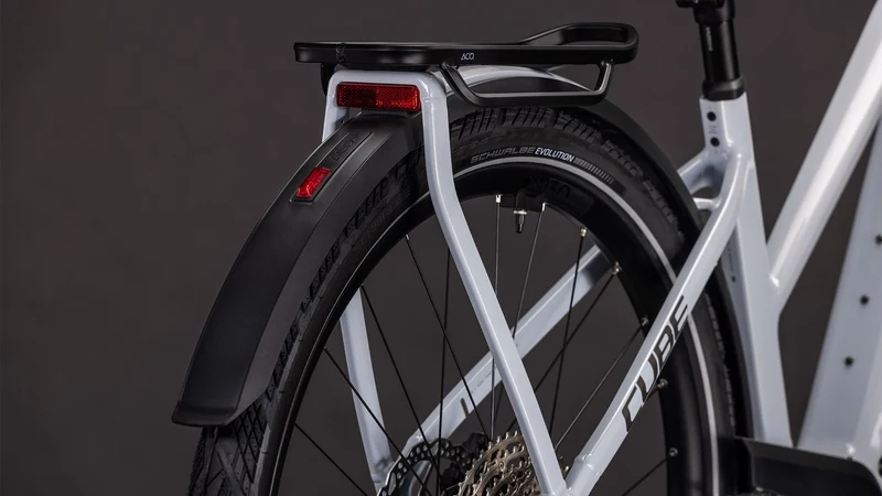 Cube Kathmandu Hybrid SLX 800 Wh E-Bike Trapeze 28" foggrey´n´grey