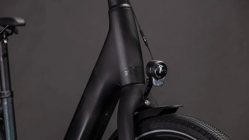 Cube Kathmandu Hybrid C:62 SLX 400 Wh X E-Bike Easy Entry 28" liquidblack´n´bluedust