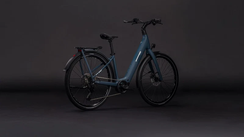 Cube Kathmandu Hybrid C:62 Pro 400 Wh X E-Bike Easy Entry 28" spectralblue´n´prism