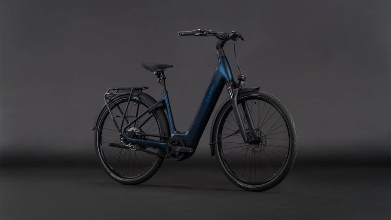 Cube Supreme Hybrid Deluxe One 600 Wh E-Bike Easy Entry indigoblue´n´switch
