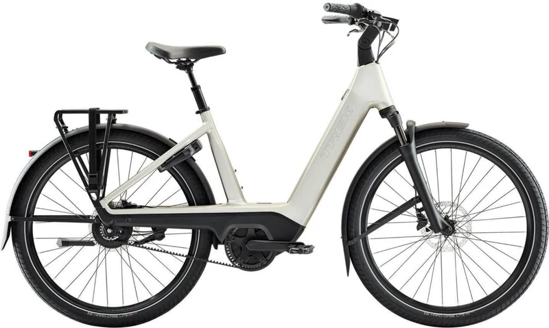 Trek Charter+ 4 Enviolo Belt Lowstep 800 Wh E-Bike Wave 27,5" lunar silver