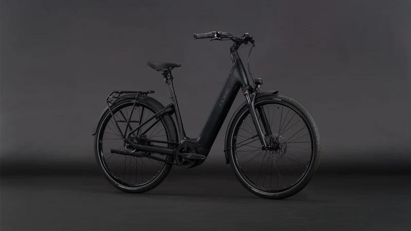 Cube Supreme RT Hybrid Deluxe EX 600 Wh E-Bike Easy Entry black´n´chrome