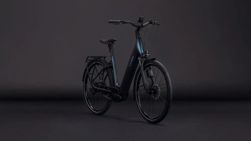 Cube Supreme Hybrid Deluxe SLT ABS 600 Wh E-Bike Easy Entry metalblue´n´reflex