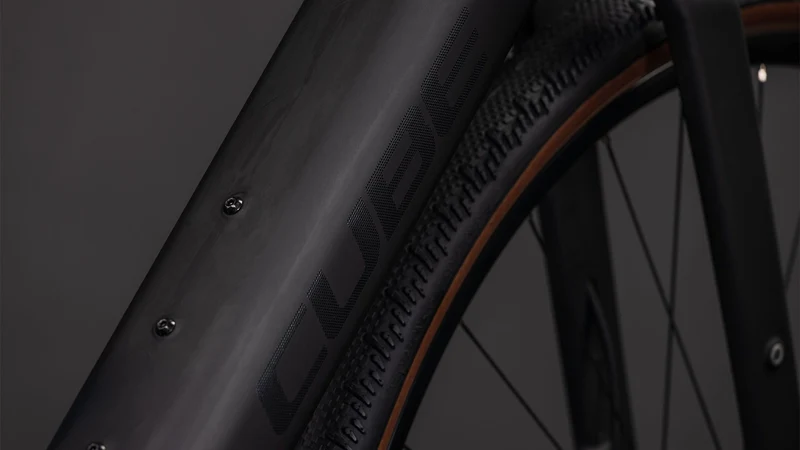 Cube Nuroad Hybrid C:62 EXC 400 Wh X E-Gravel Rad Diamant 28" blackline