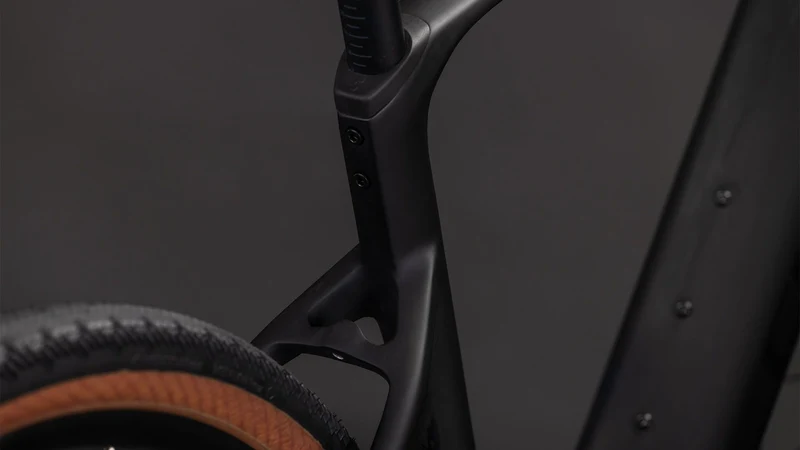 Cube Nuroad Hybrid C:62 EXC 400 Wh X E-Gravel Rad Diamant 28" blackline
