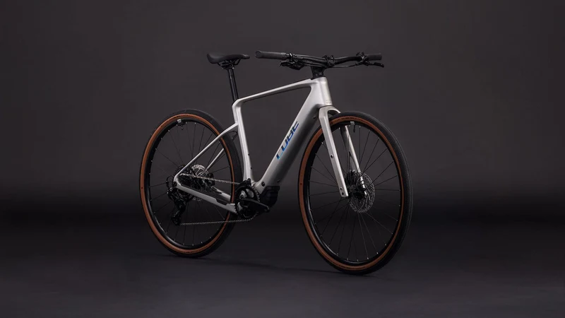Cube Nulane Hybrid C:62 Race 400 Wh X E-Gravel Rad Diamant 28" sleekgrey´n´prism