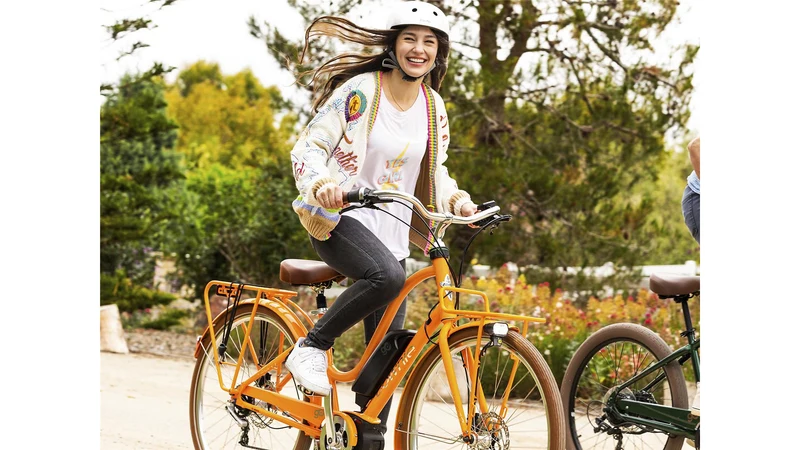 Electra Townie Commute Go! 5i EQ Step-Thru 500 Wh Retro E-Bike Wave 28" tangerine M