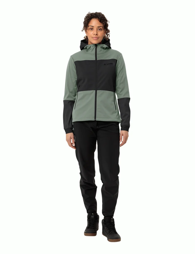 Women's Qimsa Hooded Softshell Jacket