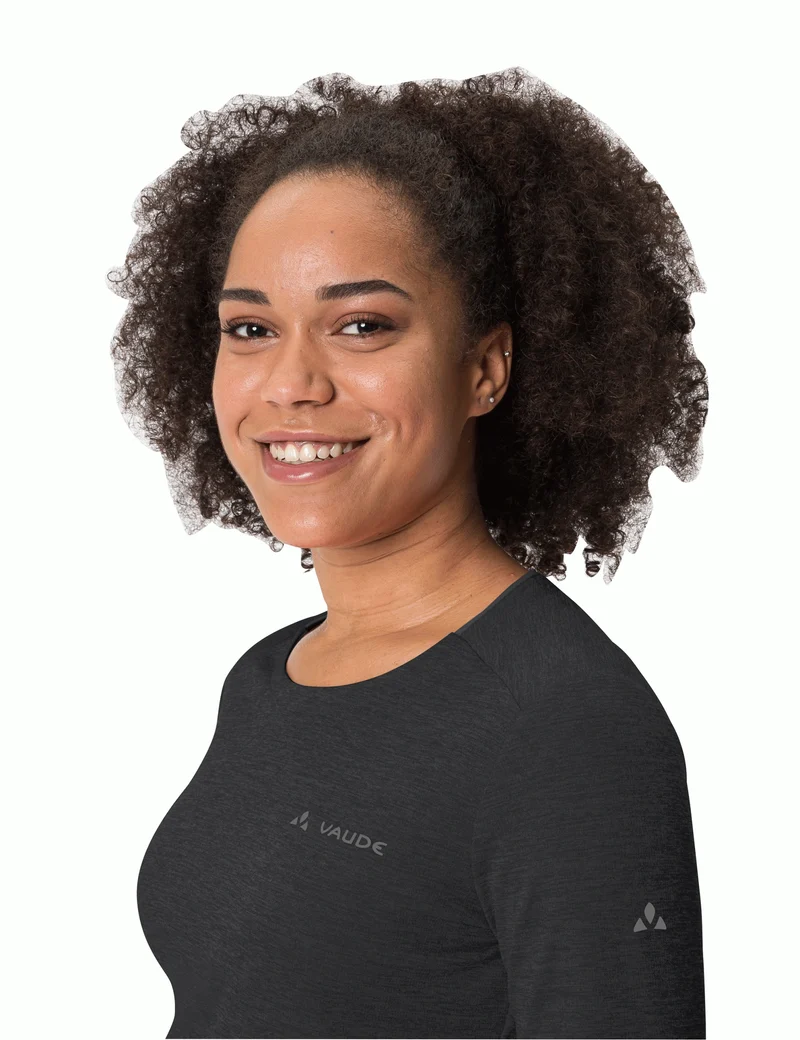 Women's Essential LS T-Shirt