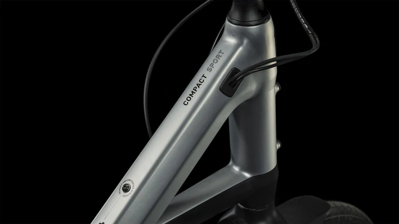 Cube Compact Sport Hybrid 500 Wh E-Kompaktrad 20" black´n´polarsilver one size