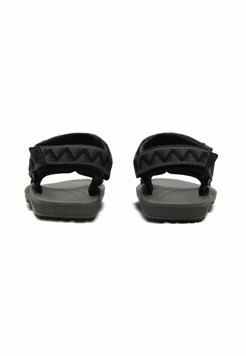 WAVE BREAKER M