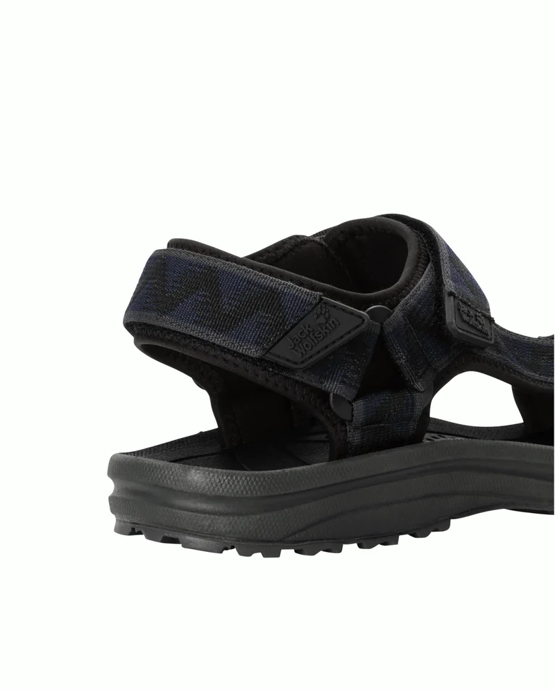 WAVE BREAKER M