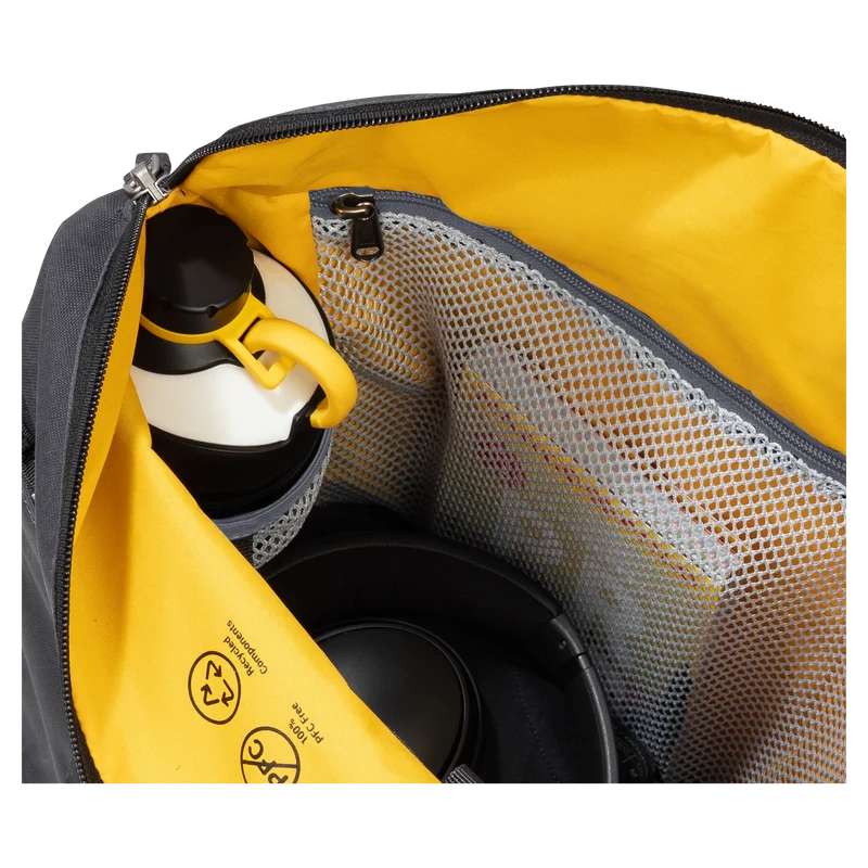 TRAVELTOPIA SHOPPER 26