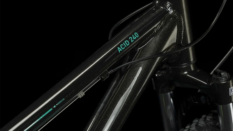 Cube Acid 240 Disc Kinderrad Diamant 24" black´n´green
