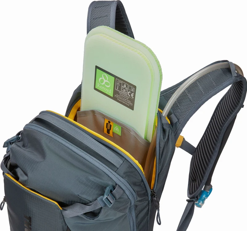 Thule Rail Trinkrucksack 18 L inkl. Trinkblase 2,5 L dark slate