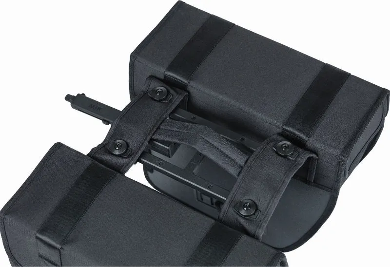 Basil Tour Waterproof Mik Hinterradtasche schwarz 28 L