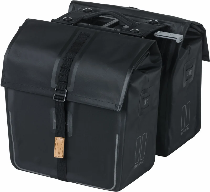 Basil Urban Dry Mik Hinterradtasche matt schwarz 50 L