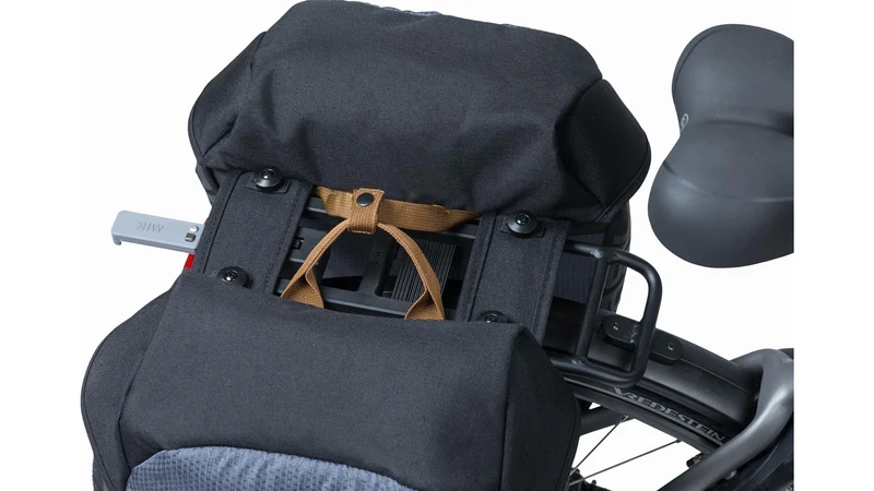 Basil Miles Mik Hinterradtasche black slate 34 L