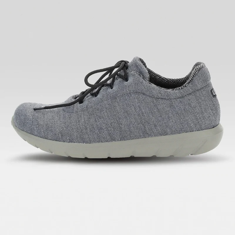 MAN LIVING CLOUD SHOES